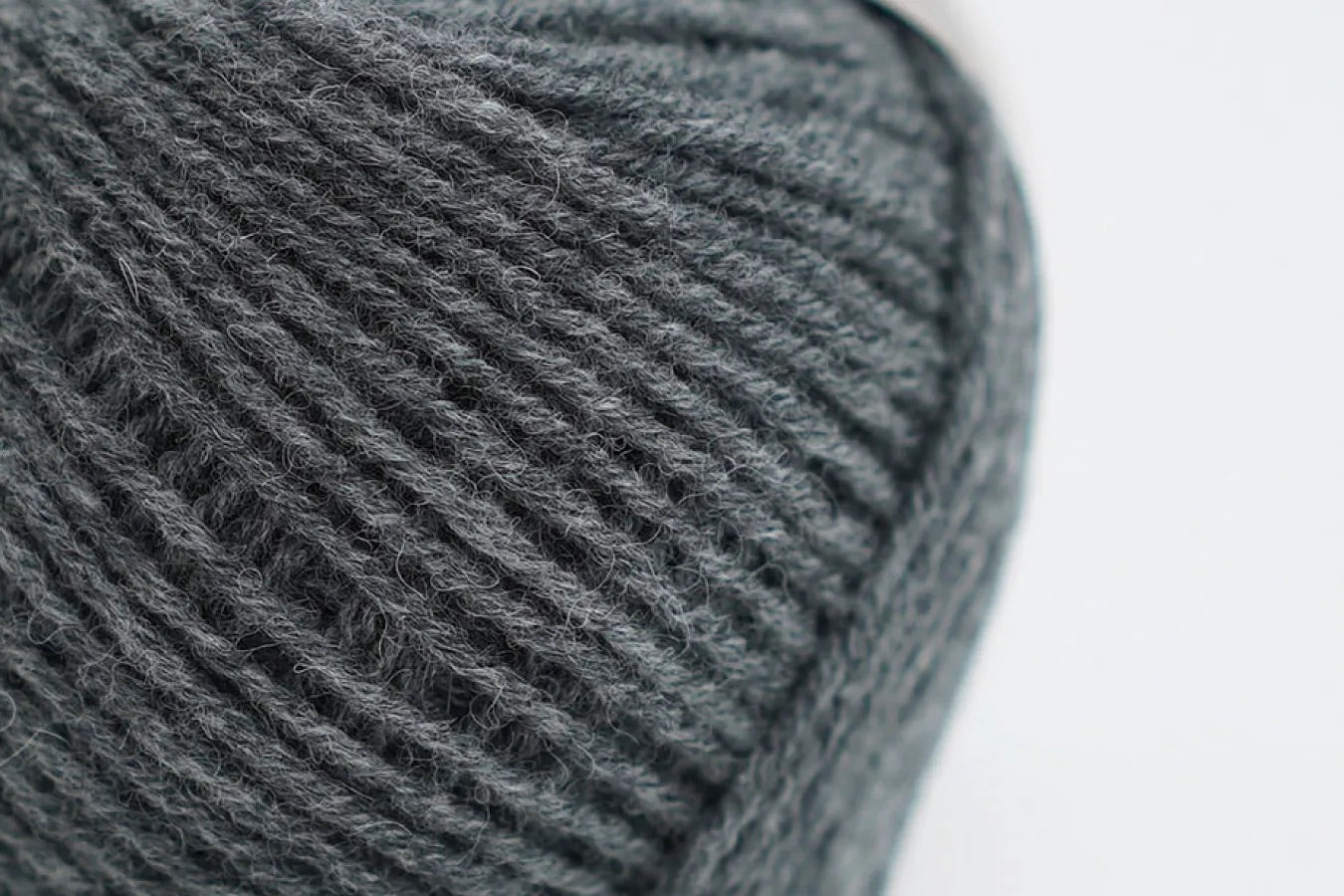 Daruma 空氣阿帕卡毛線 Airy Wool Alpaca