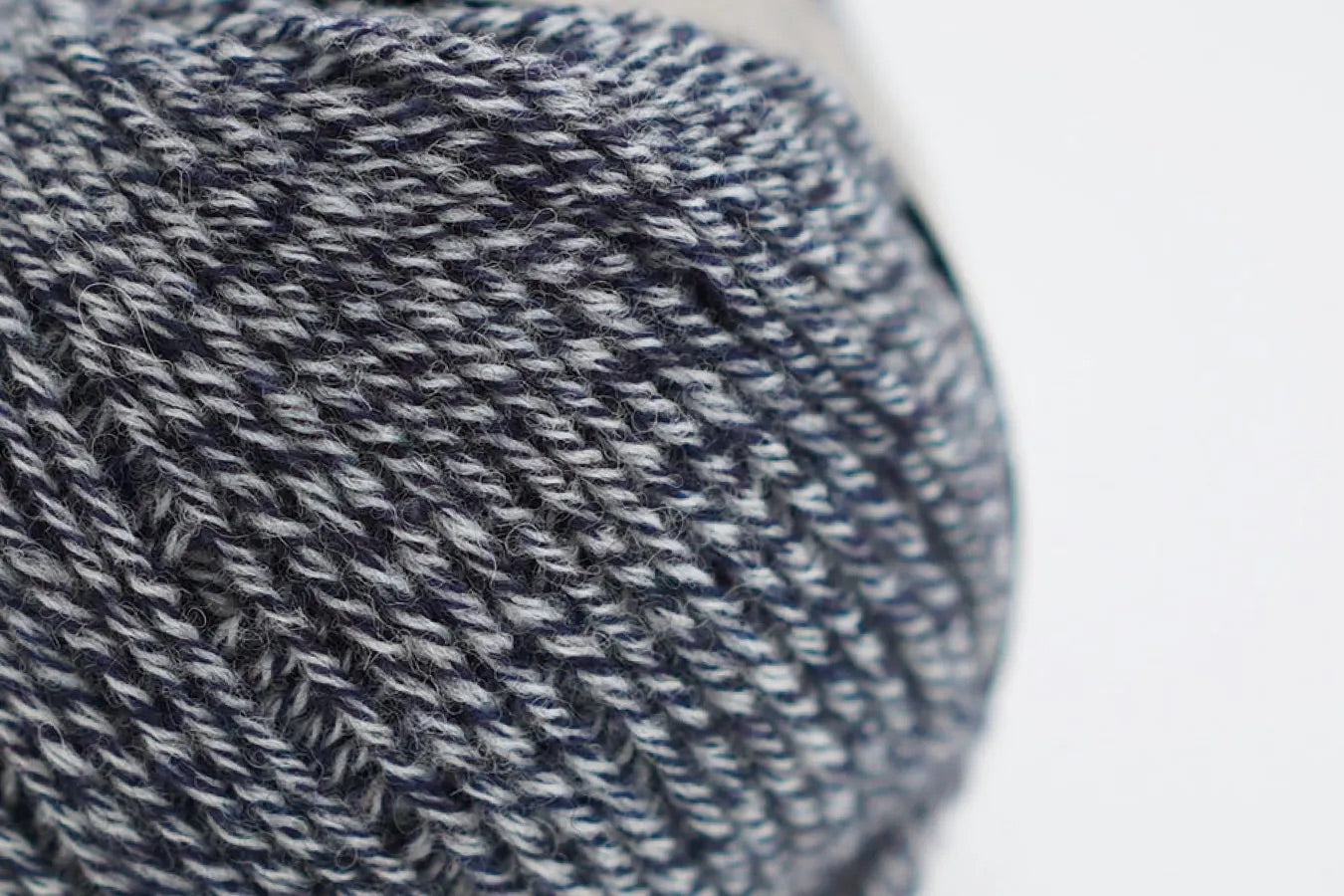 Daruma 空氣阿帕卡毛線 Airy Wool Alpaca